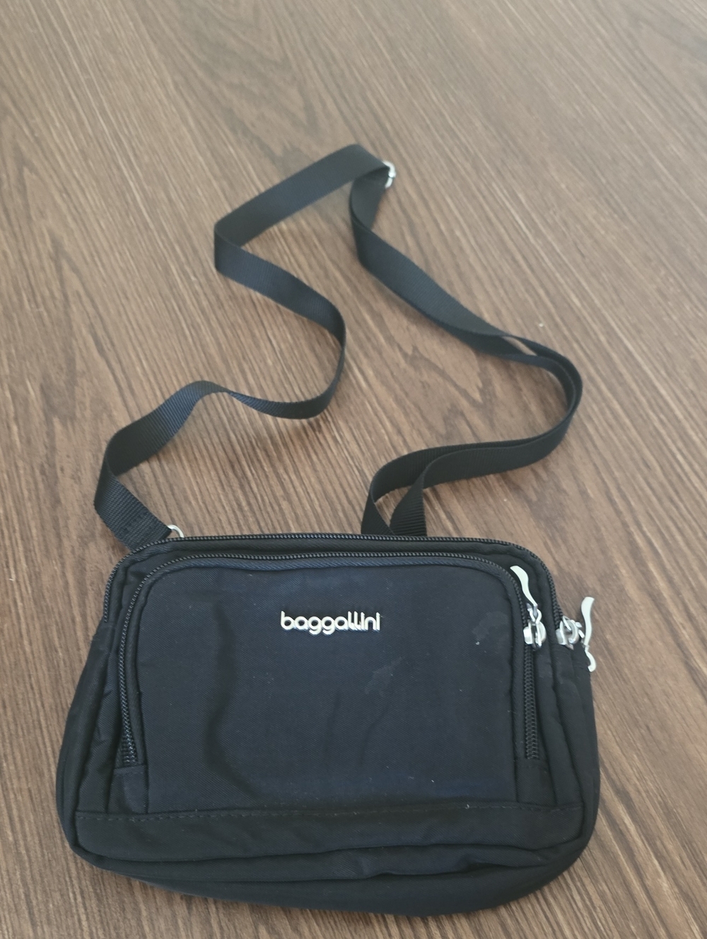 Baggallini Black Belt Bag Versatile and Compact